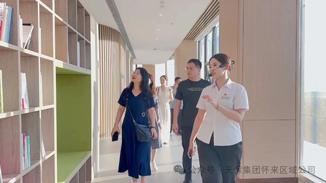 1757691141497544.jpg 03.jpg